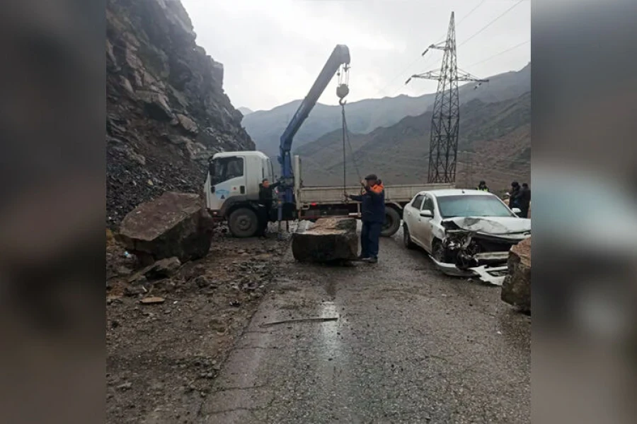 The Bishkek - Osh route has been reopened after a rockfall