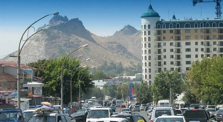 Ош шаарында суу чарба каналдарын тазалоо жана оңдоо иштеринин жүргүзүлүшү