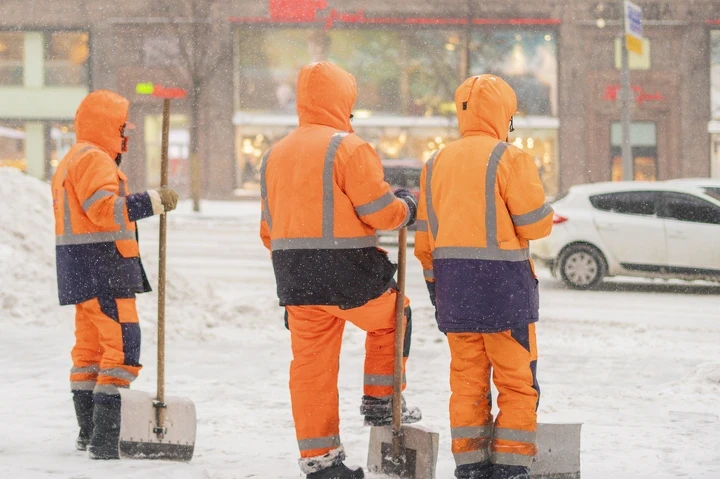 Economy on Suitcases: Why the Return of Migrants Does Not Solve Tajikistan's Problems