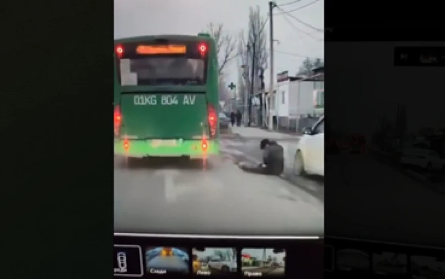 In UPSM, they explained why a passenger fell out of a bus in Bishkek