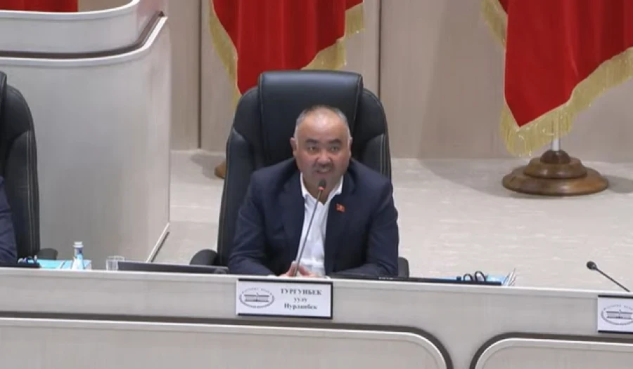 Speaker of the State Duma threatens to cut deputies' salaries for absenteeism