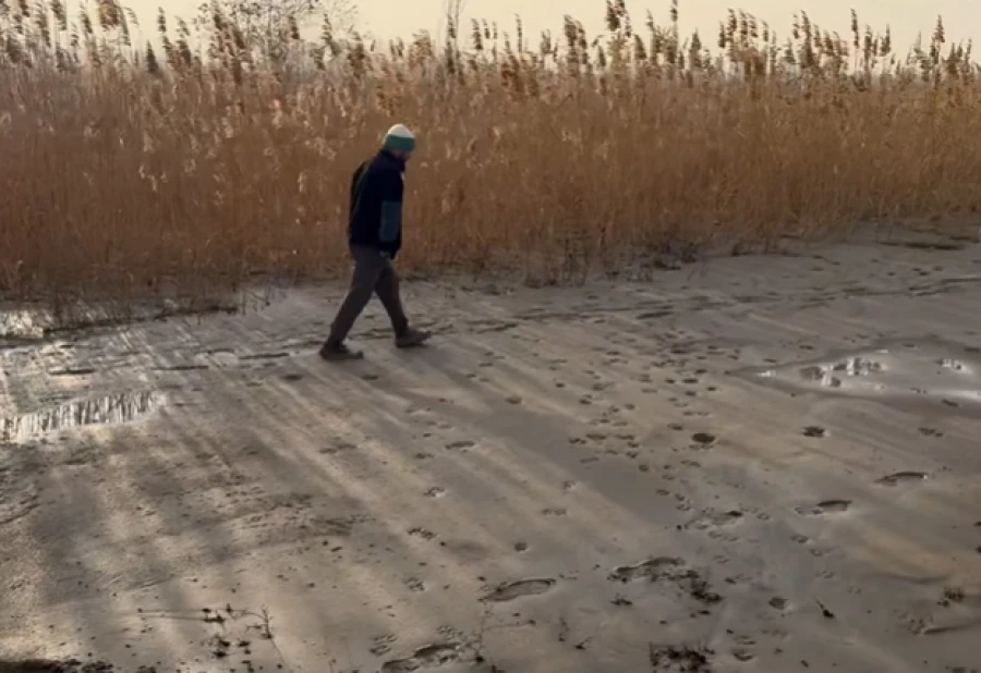 In Chui Region, gravel processing enterprises pollute rivers and pastures