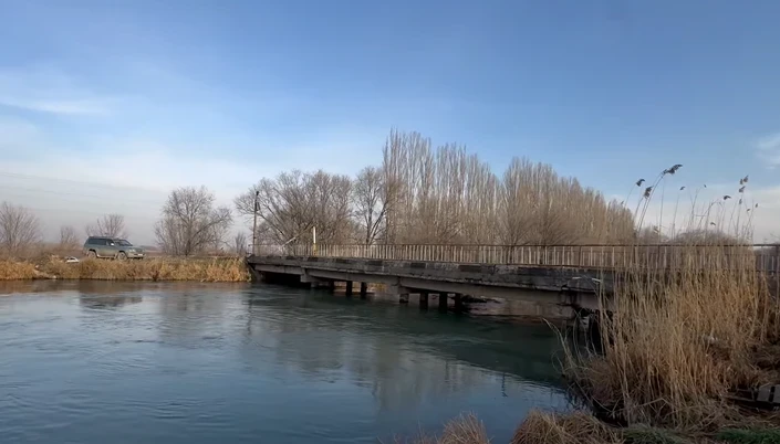 A new bridge will be built on the alternative road Bishkek—Kant—Issyk-Ata