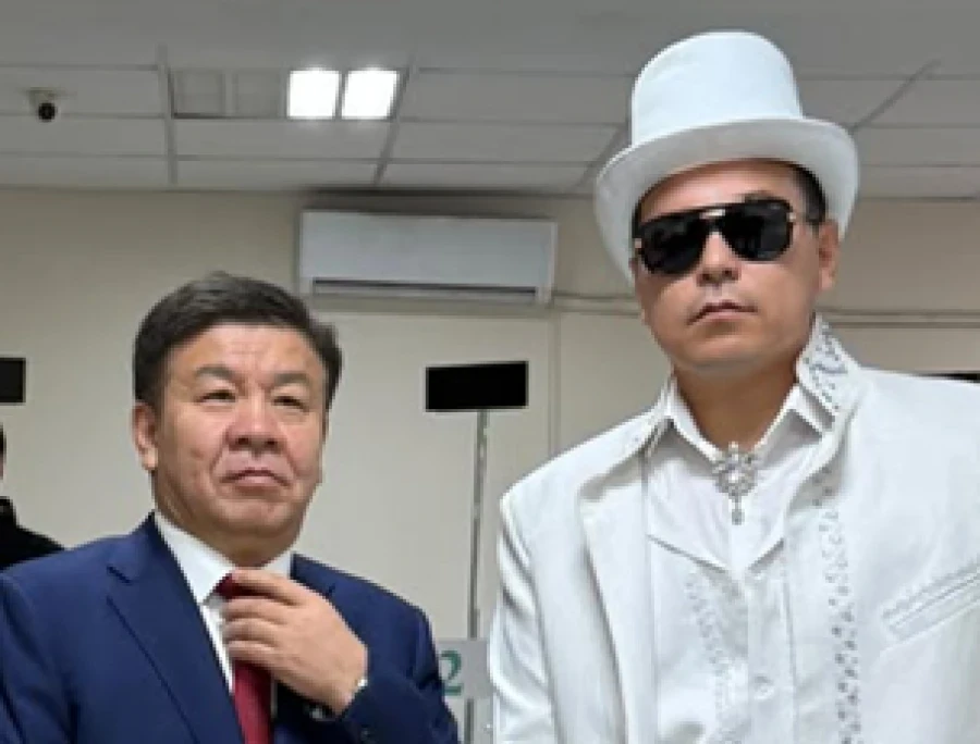 Famous Blogger Featured in KR Tax Service Video