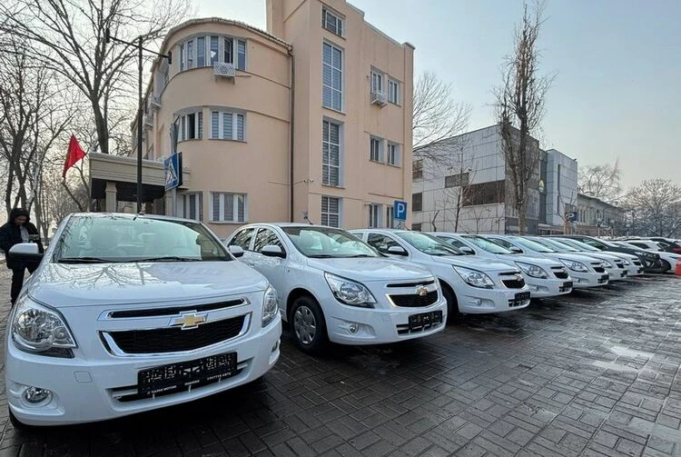 The Ombudsman Institute of Kyrgyzstan Received New Chevrolet Cobalt Cars