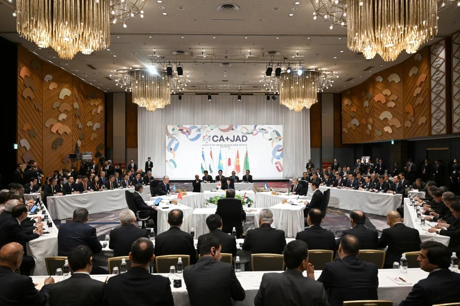 Sadyr Japarov invited investors to participate in the construction of the city "Asman"