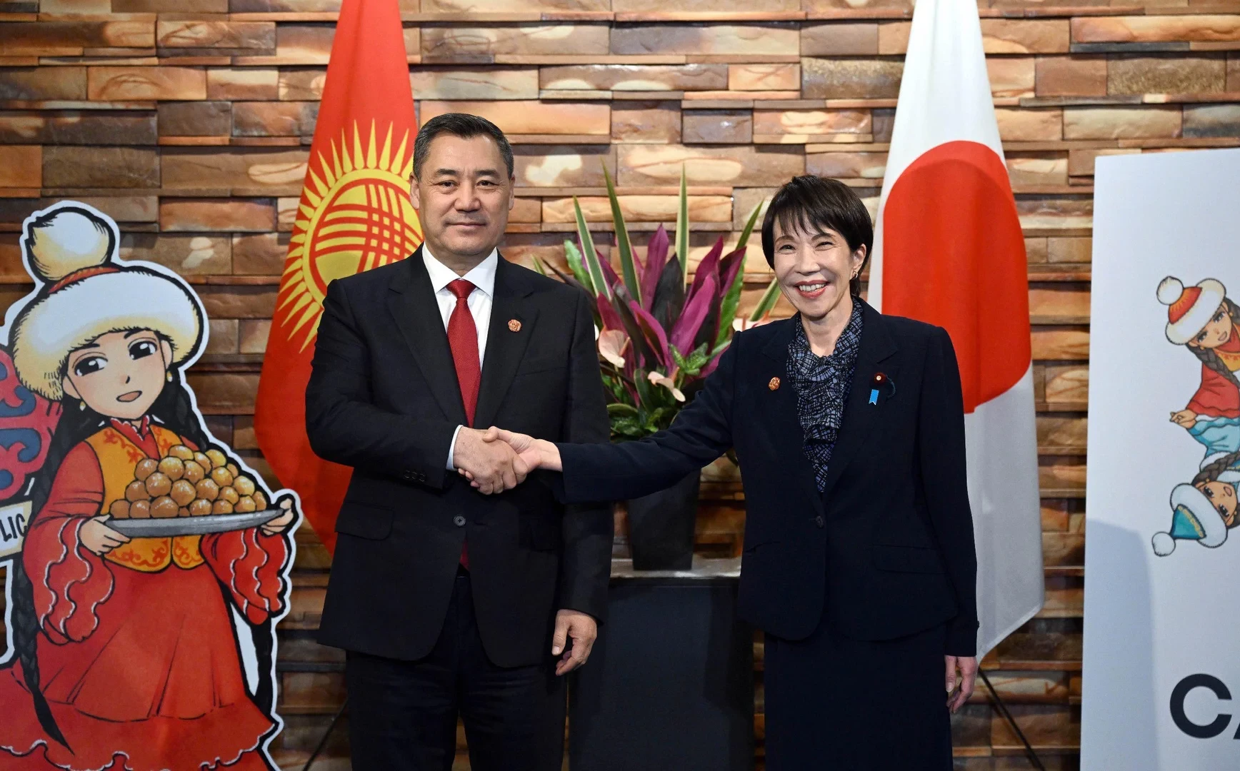 President Sadyr Japarov held talks with Japanese Prime Minister Sanae Takahichi