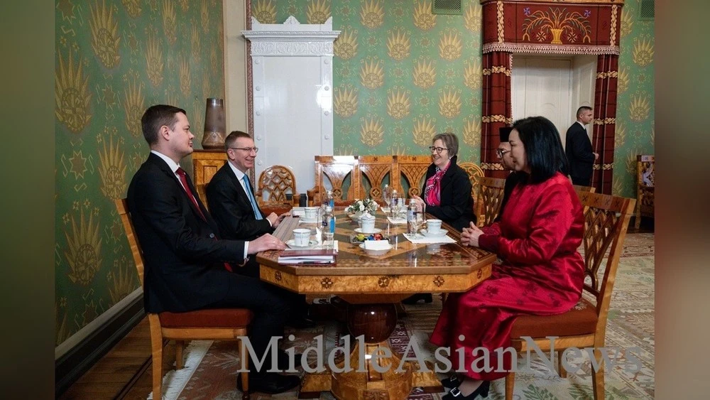 President Edgars Rinkēvičs invited the President of Mongolia to visit Latvia