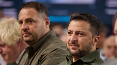 Зеленский «ар бир кечеде» жумуштан бошотулган Ермак менен сүйлөшөт, - ММК