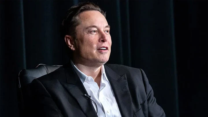 Elon Musk became the first person with a net worth of over $700 billion