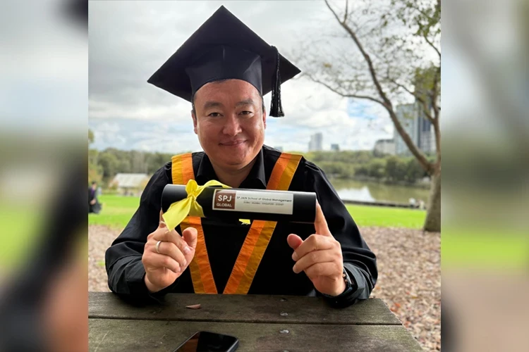 From Ay-Tamga to Melbourne: How a Kyrgyzstani Became a School Principal in Australia