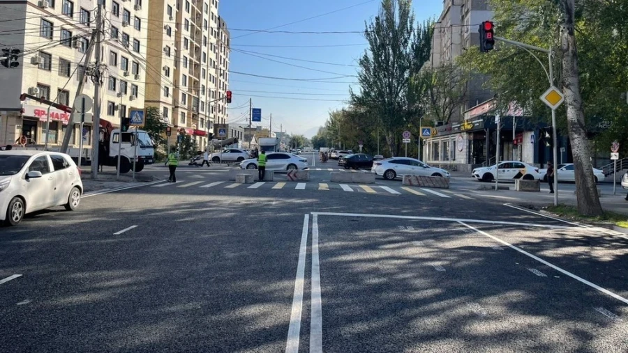 Бишкекте эки көчө кайрадан бир тараптуу кылынды