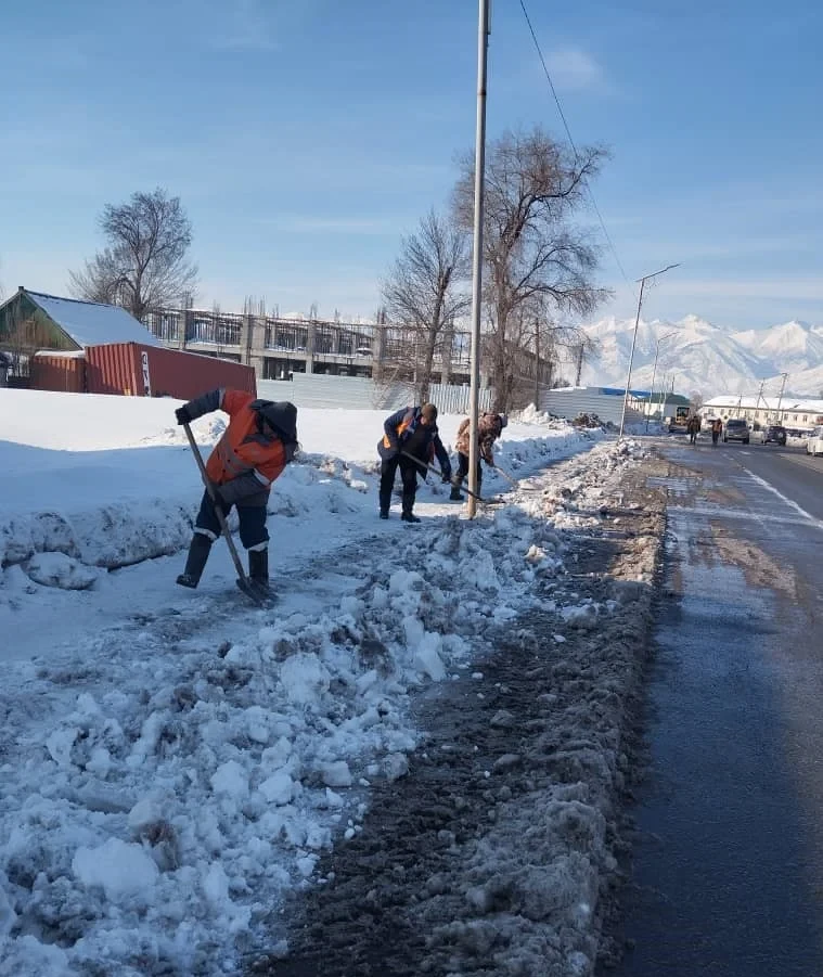Traffic is open on the passes and highways of the country