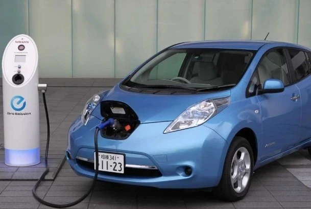 Тарифтик жеңилдик электромобилдерди КРга алып келүүгө 2026-жылдан баштап күчүнө кирет