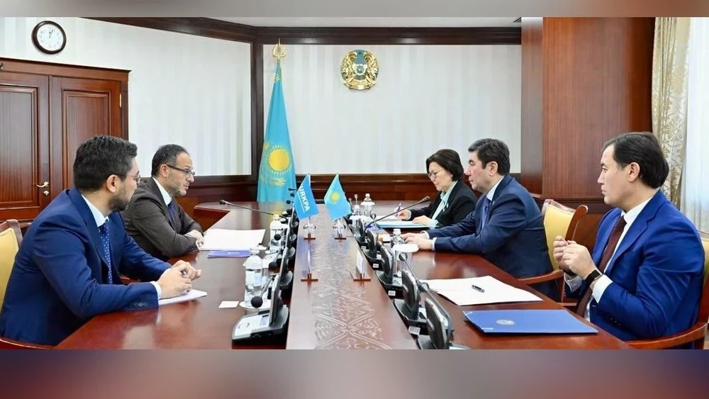 The Speaker of the Parliament of Kazakhstan met with the Secretary General of TURKPA