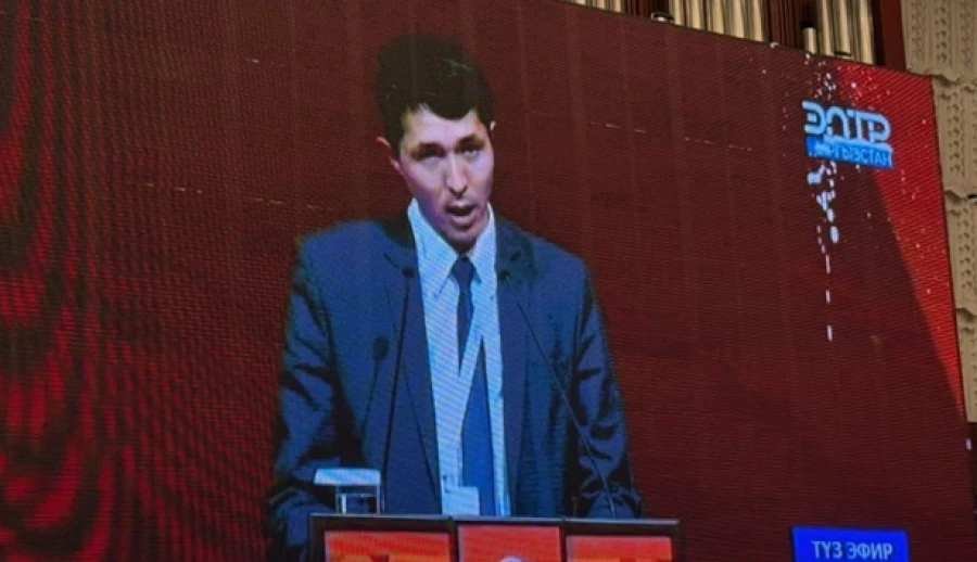 Курултайда Жогорку Кеңештен аялдар квотасын алып салууну сунушташты