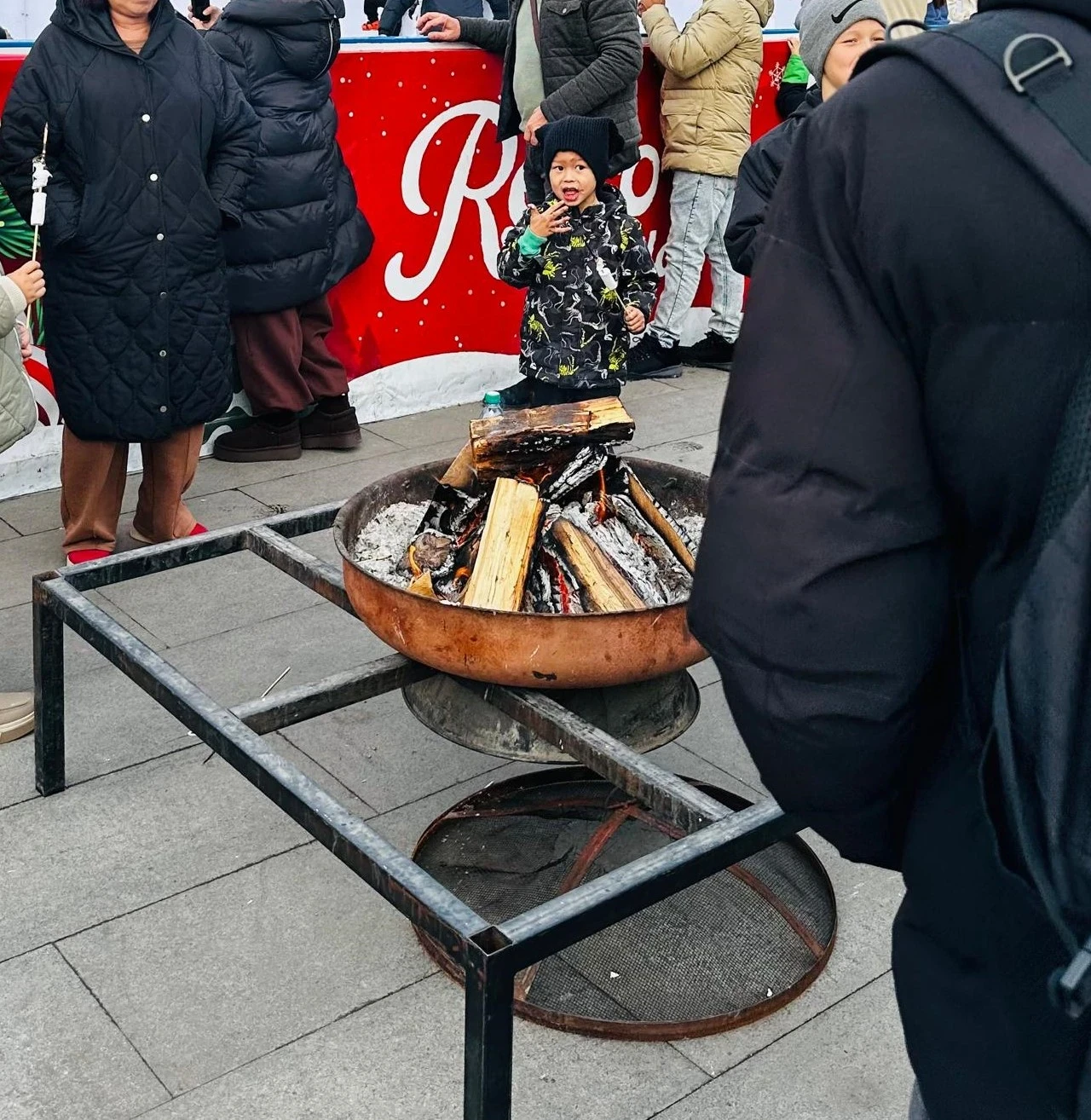 A fact of illegal fire setting has been discovered in Ala-Too Square in Bishkek