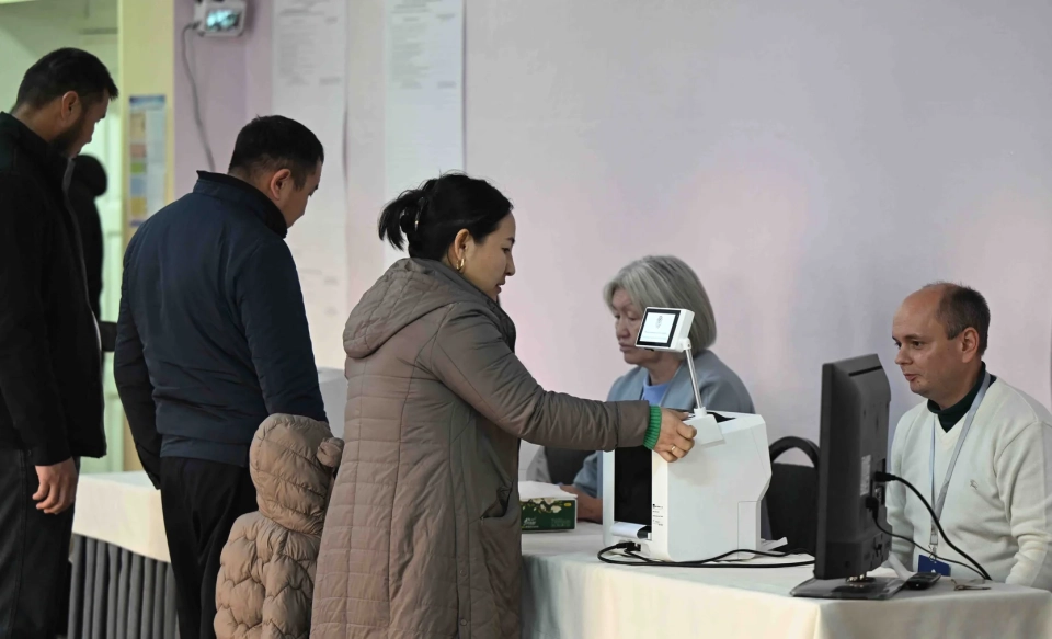 Results of the voting in district No. 29: Nurbek Sydygaliev leads