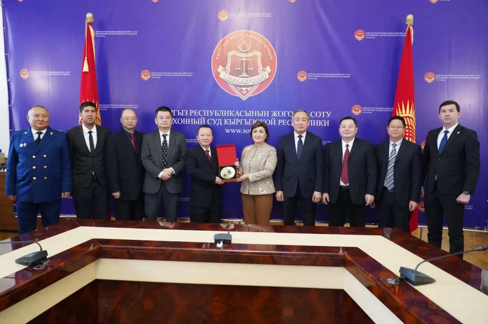 A Delegation from the Fujian Province Prosecutor's Office of China Visited the Supreme Court of Kyrgyzstan