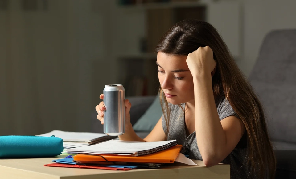 Bishkek Doctors Remind Youth About the Dangers of Energy Drinks