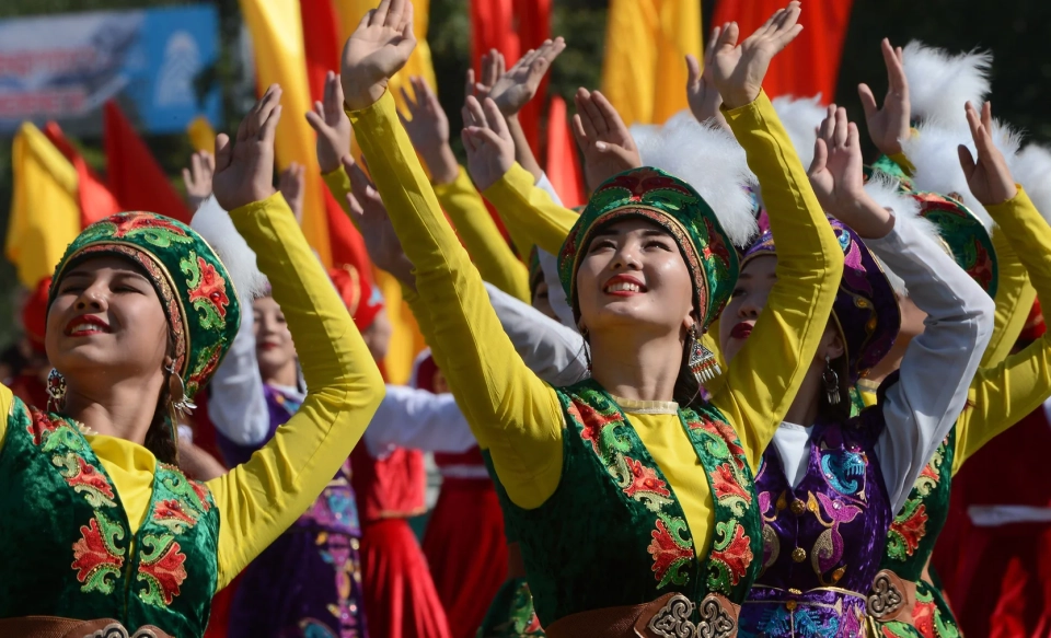 What holidays and vacations await the people of Kyrgyzstan in 2026