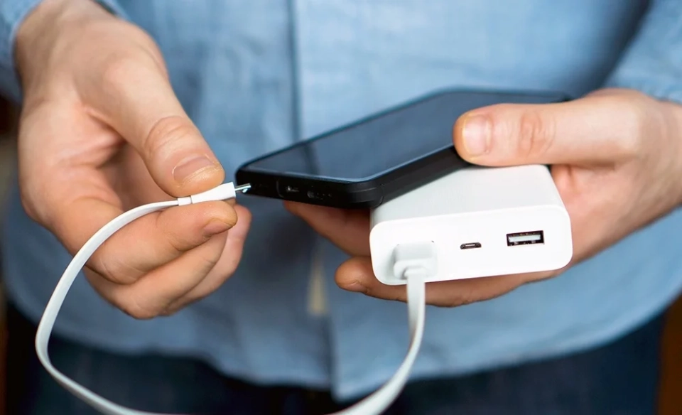 Бир түрдөгү пауэрбанкдардын коркунучтары ачылды