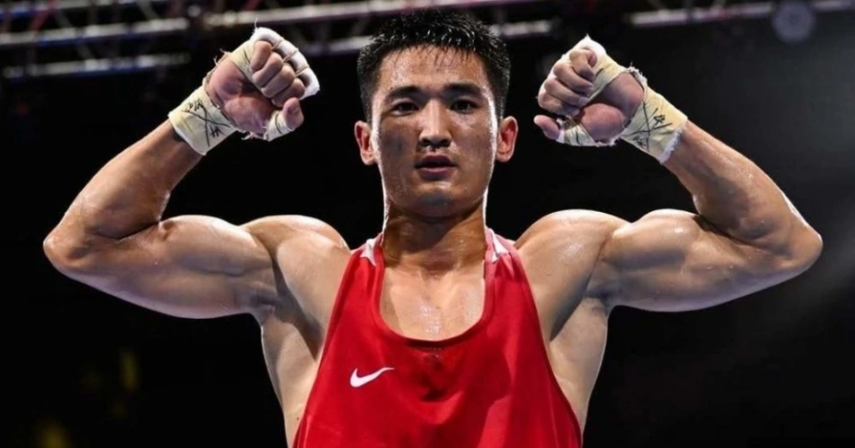 Omar Livaza in the World Boxing Championship Final for the First Time