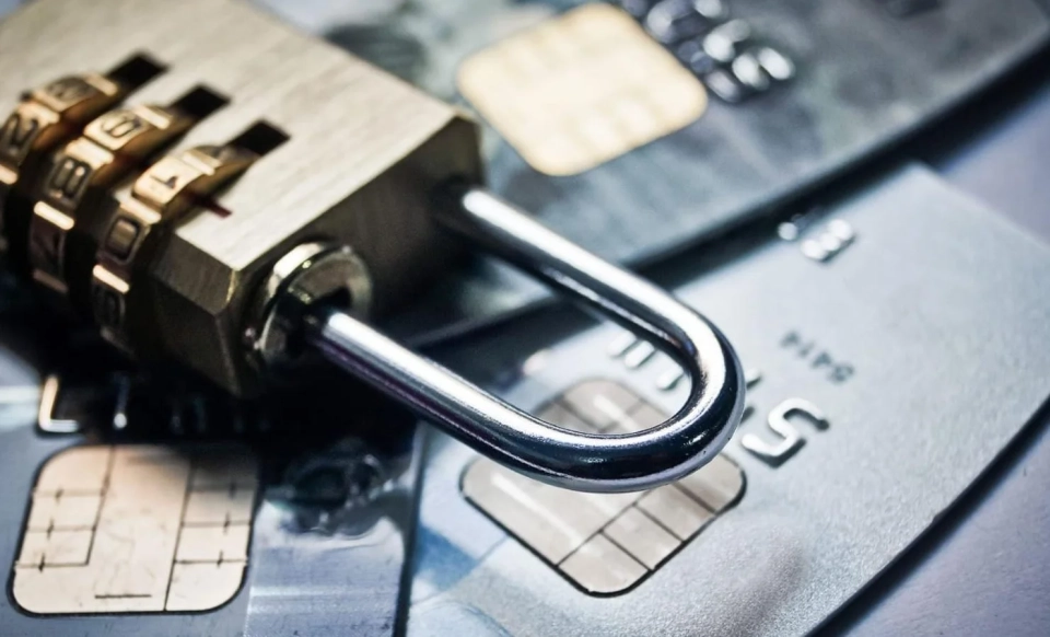 Кредит алууга өзүн-өзү тыюу салуу кыргызстандыктар арасында популярдуулукка ээ болууда