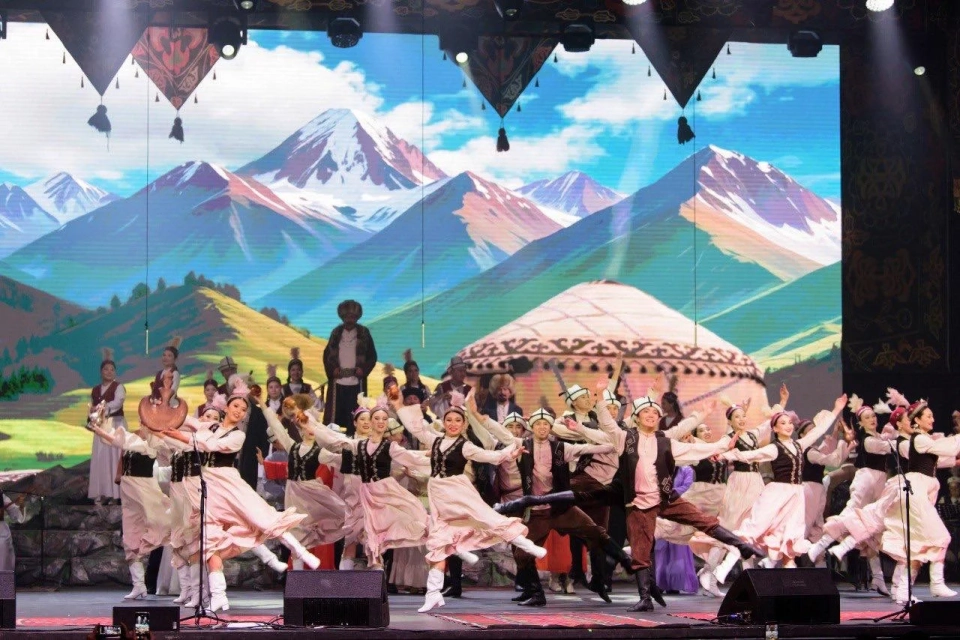 Кыргызский этно-мюзикл «Раймалы и Бегимай» показали в Москве