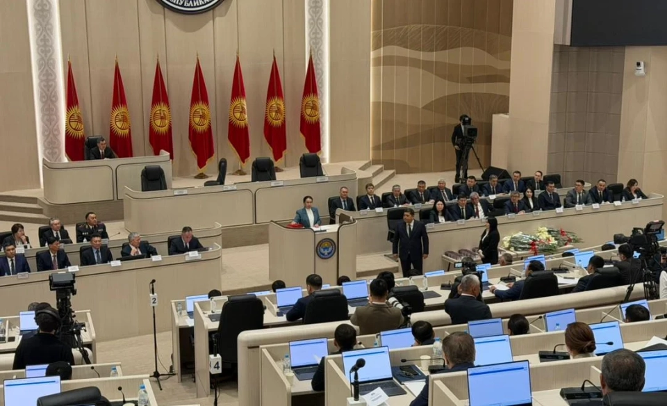 The oath-taking ceremony for the deputies of the VIII convocation has begun in the Parliament.