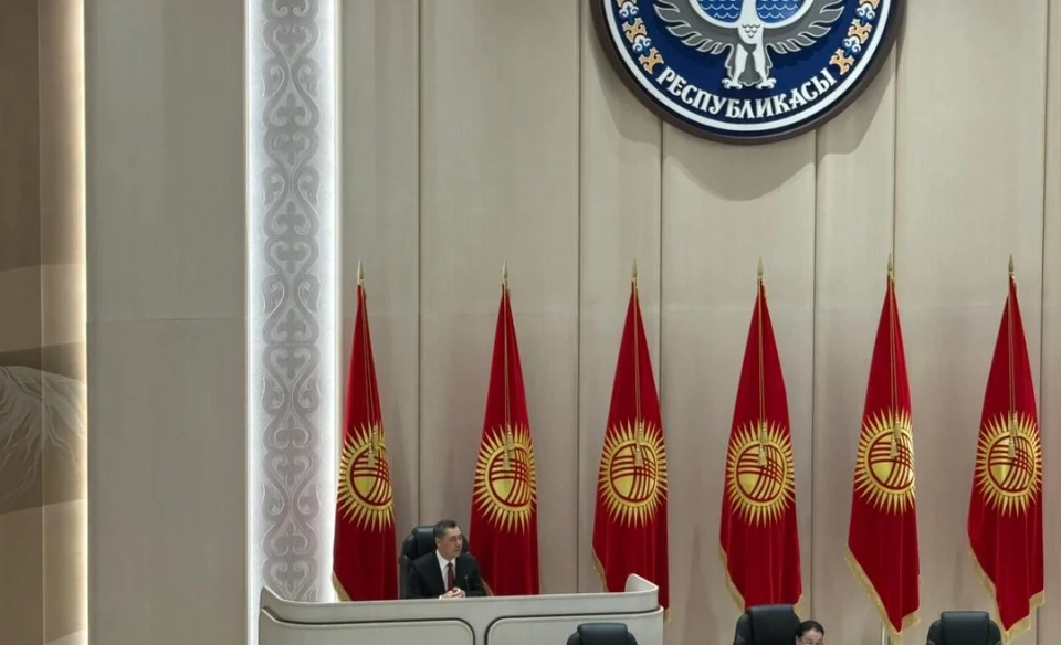 Sadyr Japarov arrived at the Parliament building to participate in the oath-taking ceremony of the deputies of the VIII convocation.