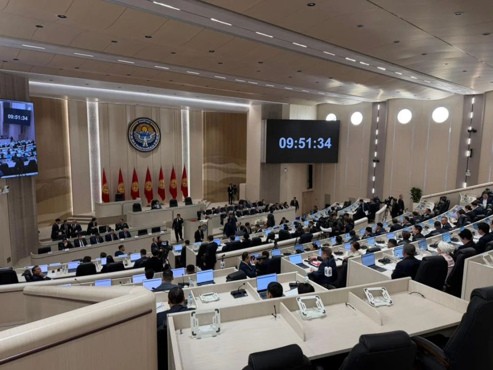 In the Jogorku Kenesh, newly elected deputies will take the oath.