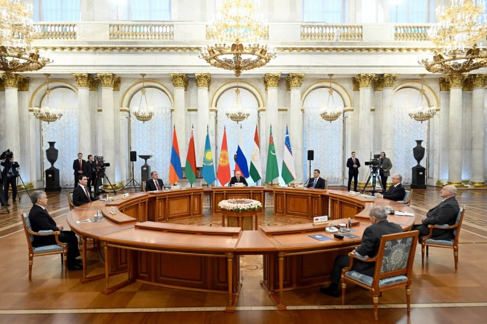 Sadyr Japarov participated in an informal meeting of the heads of states - participants of the CIS in St. Petersburg