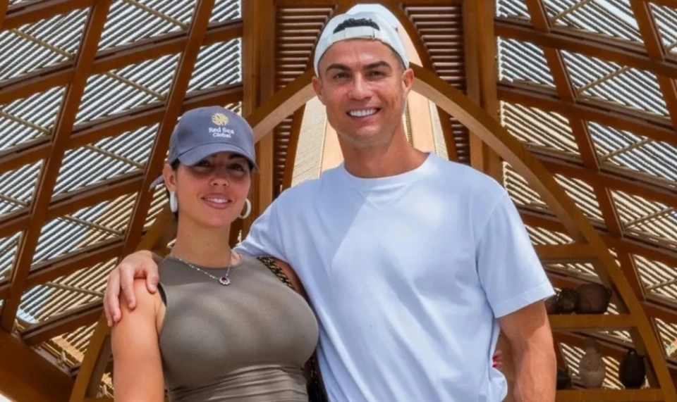 Ronaldo and Rodriguez Bought Villas on Secluded Islands in the Red Sea