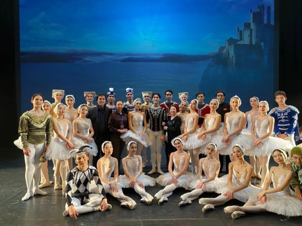 Triumph in Spain. The artists of the Opera and Ballet Theater have returned from their tour.