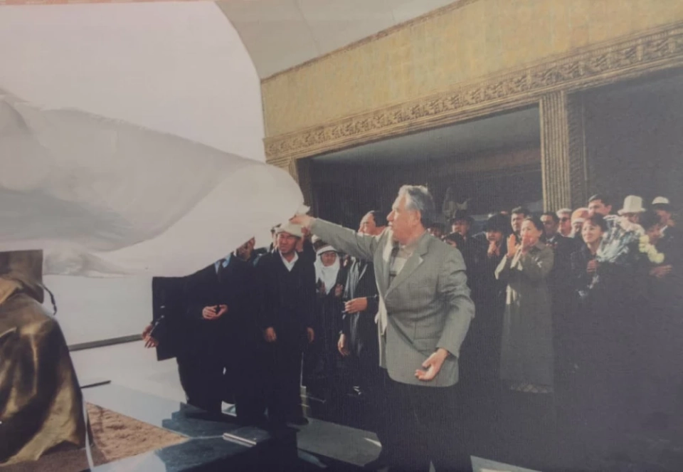 In memory of Tashkul Kerexizov on his birthday - a bright memory. A name that remains in history.