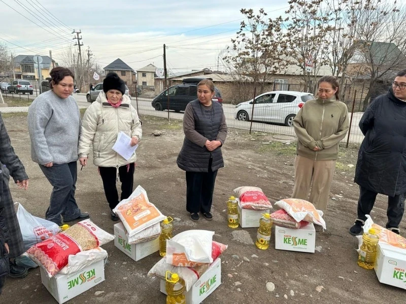 In Bishkek, 300 families received humanitarian aid for the New Year
