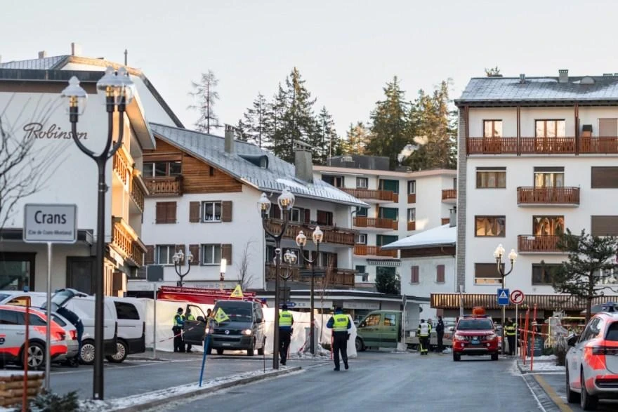 Швейцариядагы тоо-лыжа барындагы жарылуу: жабыркагандардын арасында кыргызстандыктар жок