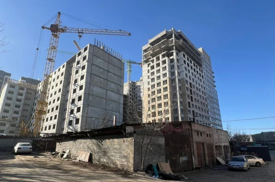 «Кыргыз көзү начар жана кулаксыздар коомунда» мыйзамсыз мүлк ээлеп алуу аныкталды