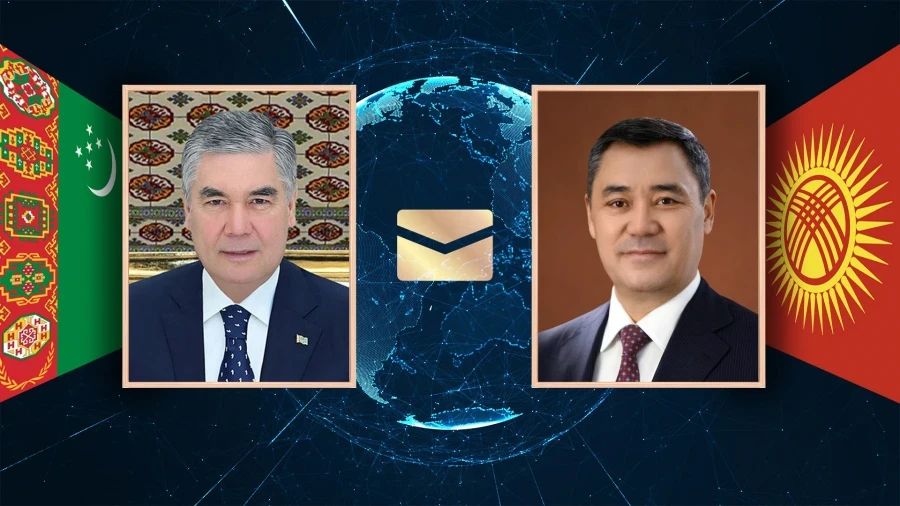 Гурбангулы Бердымухамедов Садыр Жапаровду жана кыргызстандыктарды Жаңы жыл менен куттуктады