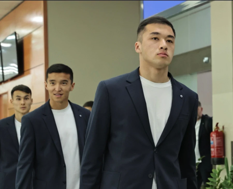 The Olympic football team arrived in Jeddah to participate in the Asian Cup