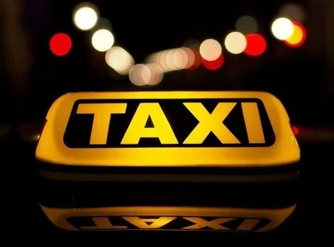The Traffic Police urged taxi drivers to obtain a license without queues.