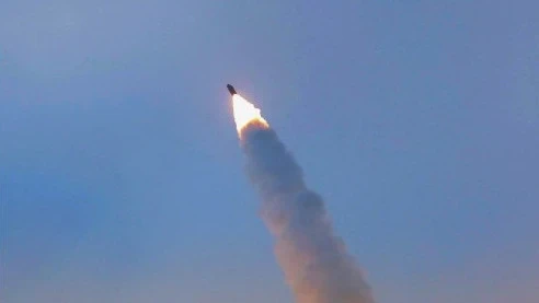 North Korea announced tests of hypersonic missiles