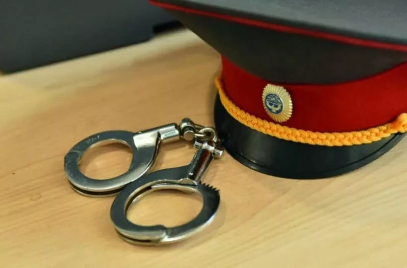 Three police officers arrested in Uzgen district for unlawful detention and use of violence