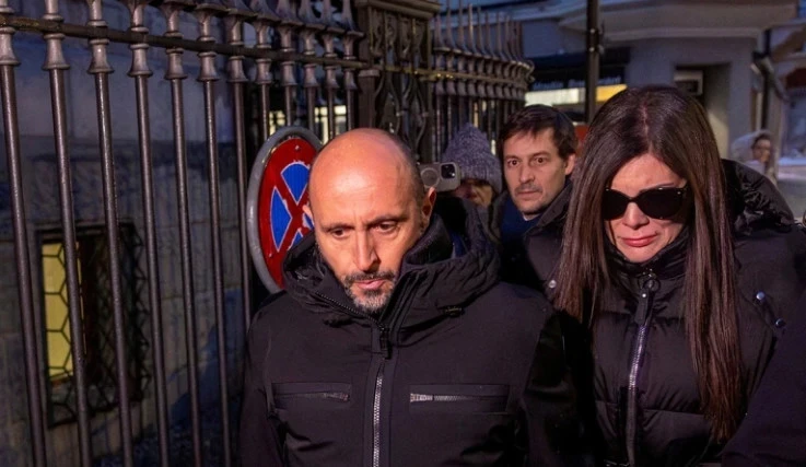 In Switzerland, the owner of the bar where 40 people died was arrested