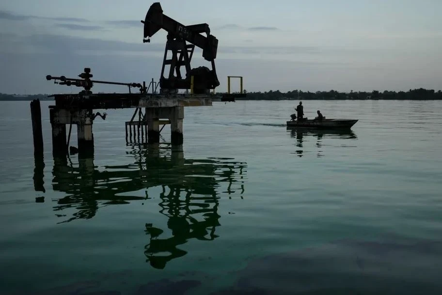 Venezuela's Record Oil Reserves Won't Help the U.S. Crash Global Prices