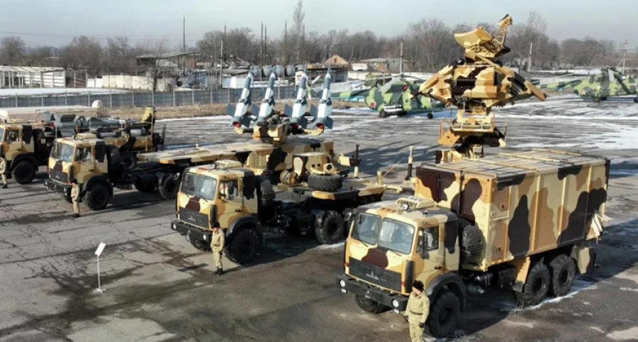 Марат Иманкулов: Мурда Кыргызстан курал-жарагын жаңыртууга мүмкүнчүлүк ала алган эмес