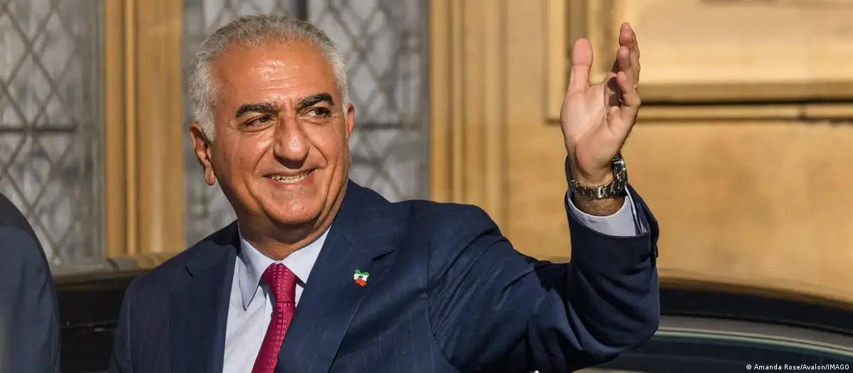 The special envoy of the U.S. president secretly met with the son of the overthrown Shah of Iran.