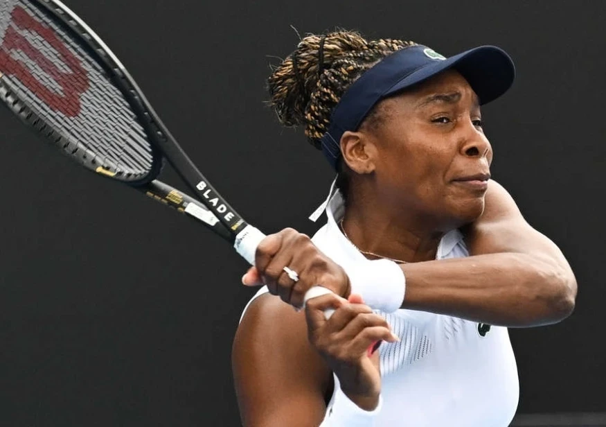 45 жаштагы теннисчи Венус Уильямс тарыхый рекордго даярданууда