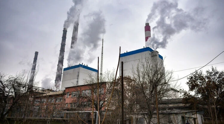 Суук түшүү менен Бишкектин ТЭЦи жогорку даярдык режимине өттү